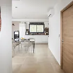 Spacieuse Avec Piscine *